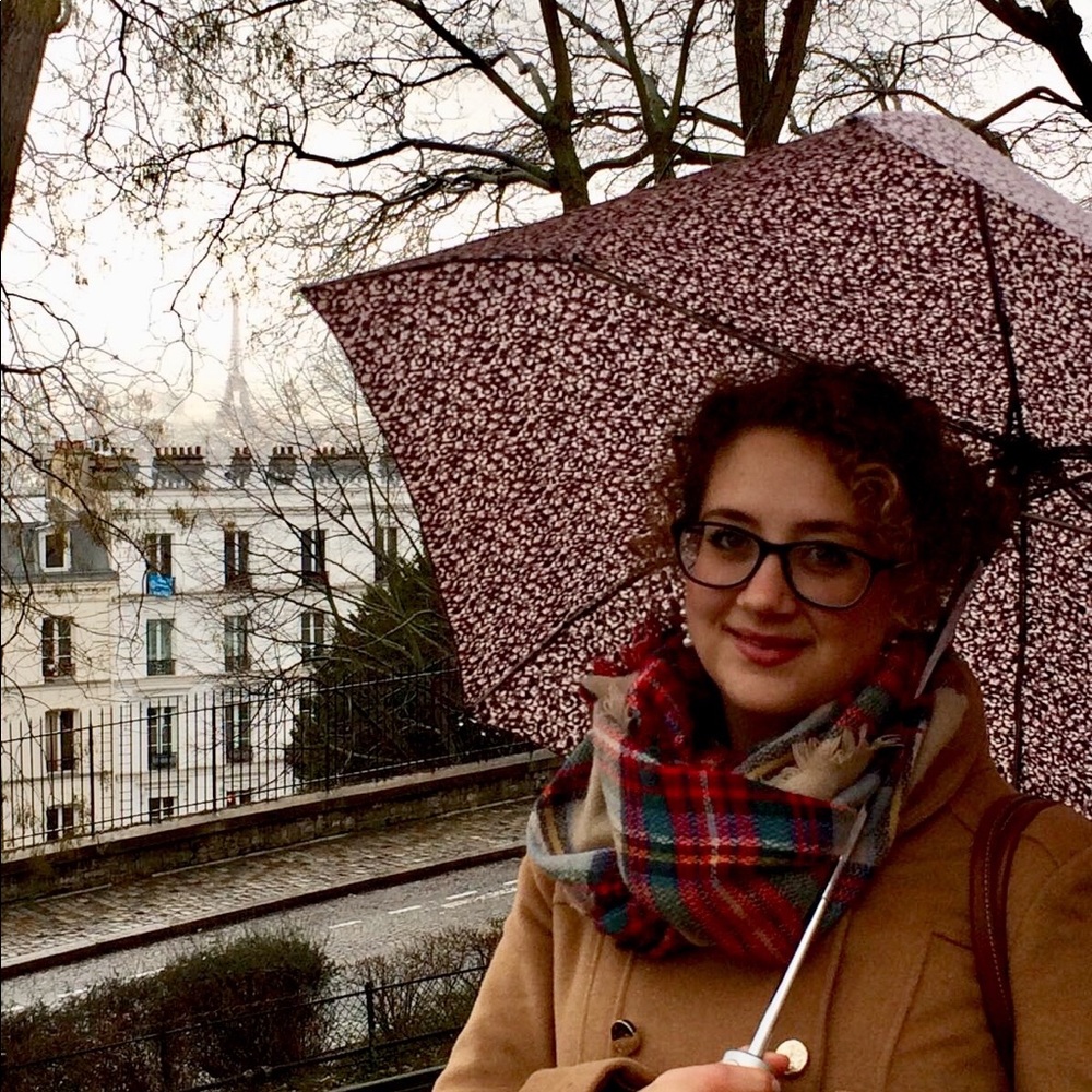 Meet your Posher, Carolyn